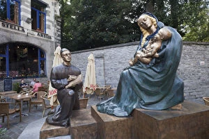 Images Dated 29th September 2010: Belgium, Tournai, Statue Dedicated to the Artist Rogier de le Pasture aka Roger van
