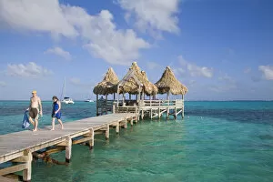 Images Dated 2nd April 2008: Belize, Ambergris Caye, San Pedro, Ramons Village Resort Pier and palapa