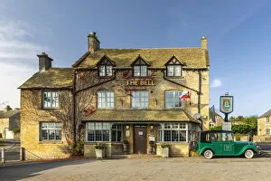 The Bell pub, Stow-on-the-Wold, the Cotswolds, Gloucestershire, England, UK