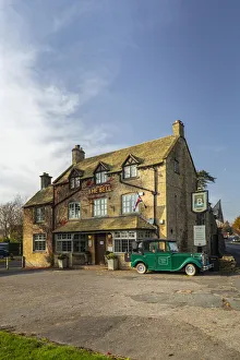 The Bell pub, Stow-on-the-Wold, the Cotswolds, Gloucestershire, England, UK