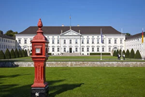 Images Dated 18th September 2020: Bellevue Palace (official residence of the President of Germany), Tiergarten, Berlin