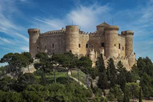 Images Dated 23rd June 2022: Belmonte Castle, Belmonte, Castilla-La Mancha, Spain
