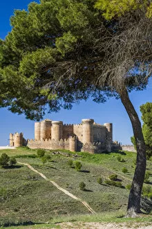 Images Dated 23rd June 2022: Belmonte Castle, Belmonte, Castilla-La Mancha, Spain
