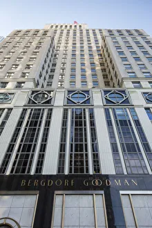 5th Avenue Prints: Bergdorf Goodman, 5th Avenue, Manhattan, New York City, New York, USA