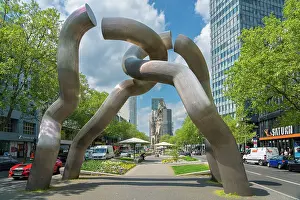 Bundesrepublik Deutschland Prints: Berlin statue created by Brigitte Matschinsky-Denninghoff and Martin Matschinsky