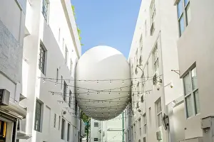 Pedestrian Prints: The Betsy Orb, an egg-shaped pedestrian bridge between two hotels