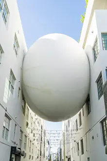 Pedestrian Prints: The Betsy Orb, an egg-shaped pedestrian bridge between two hotels
