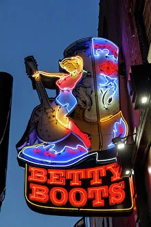 Images Dated 3rd January 2023: Betty Boots, Broadway, Nashville, Tennessee, USA