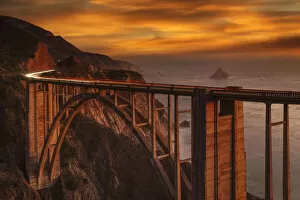 Images Dated 27th May 2021: Bixby Creek Bridge, Monterey, Big Sur, California, USA
