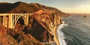 Images Dated 27th May 2021: Bixby Creek Bridge, Monterey, Big Sur, California, USA