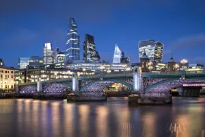Images Dated 26th August 2021: Blackfriars Bridge, London, England, UK