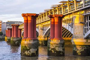 Images Dated 11th October 2021: Blackfriars bridge, London, England, UK