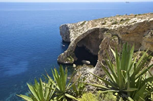 Images Dated 12th April 2011: Blue Grotto, Malta