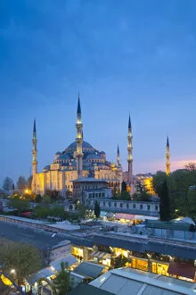 Images Dated 25th May 2011: Blue Mosque (Sultan Ahmet Camii), Sultanahmet, Istanbul, Turkey