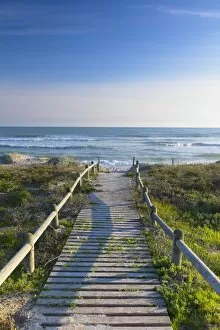 Cape Town Gallery: Boardwalk on Bloubergstrand, Cape Town, Western Cape, South Africa