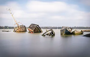 Estuary Prints: Boat graveyard in Pill Mill, Ipswich, Suffolk, England