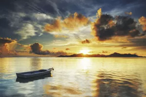 Images Dated 25th April 2015: Boat at Sunset, La Digue, Seychelles