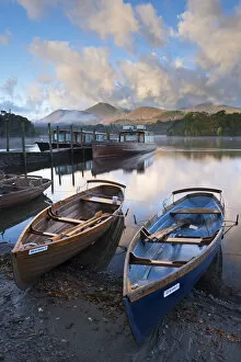 Images Dated 6th January 2015: Boats on Derwent Water near Friars Crag, Keswick, Lake District, Cumbria, England