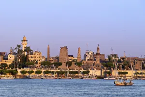 Crowds Gallery: Boats on the river Nile in Luxor, Egypt, Africa
