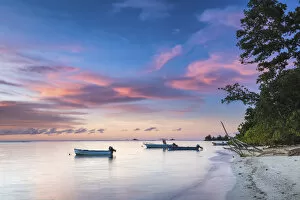 Images Dated 25th April 2015: Boats at Sunset, La Digue, Seychelles