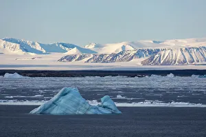 Nunavut Prints: Boger Bay, Nunavut, Canada, Arctic Cirlce