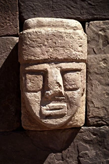 Images Dated 10th December 2012: Bolivia, Tiahuanaco Ruins, Semi-Subterranean Temple Wall, Sculptured Stone Tenon-Head