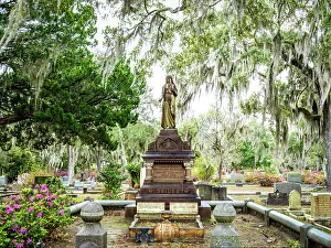 Oaks Prints: Bonaventure Cemetery, Historic and Famous, Savannah, Georgia, USA