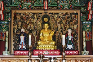 Images Dated 8th May 2013: Bongeunsa Temple in the Gangnam District of Seoul, South Korea