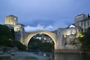 Images Dated 4th February 2008: Bosnia and Herzegovina, Mostar, The Old Bridge (Stari Most)