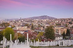 Bosnia and Herzegovina, Sarajevo, View of Alifakovac graveyard (where Muslim foreigners
