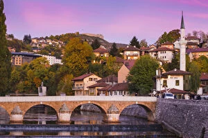 Captial Cities Collection: Bosnia and Herzegovina, Sarajevo, View towards Sehercehaja bridge, with Vratnik Citadel