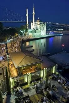 Images Dated 28th May 2008: Bosphoros river Bridge and Ortakoy Camii Mosque