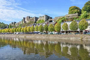 Tourists Gallery: Bouillon with river Semois and castle, Ardennes, Wallonia, Province Luxembourg, Belgium