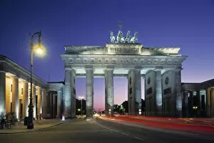 Pariser Platz Gallery: Brandenburg Gate