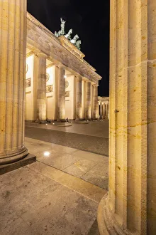 Bundesrepublik Deutschland Prints: Brandenburger Tor at night, Mitte, Berlin, Germany