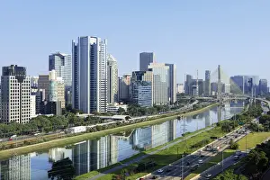 Brazil, Sao Paulo, the new business district of Berrini in Brooklin, the Marginal