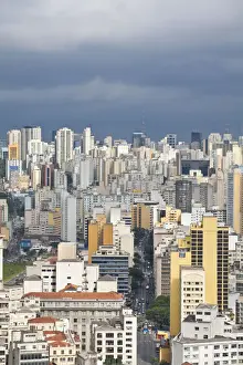 Brazil, Sao Paulo, Sao Paulo, View of city center from the Banespa skyscraper