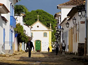 Brazil, State of Rio de Janeiro, Paraty, View of Rua Samuel da Costa and Nossa Senhora
