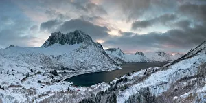 Images Dated 1st March 2023: Breidtinden, Senja, Norway