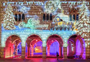 Squares Prints: Broletto and Santa Maria Assunta cathedral illuminated at Christmas time