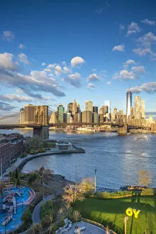 Images Dated 23rd November 2015: Brooklyn Bridge and Lower Manhattan / Downtown, New York City, New York, USA