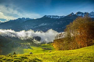 Images Dated 15th November 2018: Brunig Pass, Berner Oberland, Switzerland