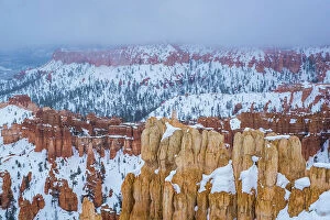 Utah Collection: Bryce Canyon (National Park) in winter, Utah, USA