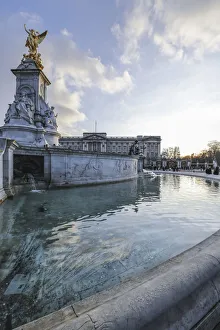 Queen Prints: Buckingham Palace from Victoria Memorial. London England