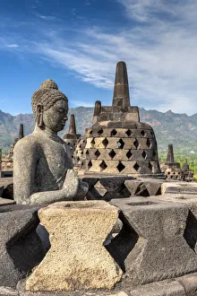 Buddha statue, Candi Borobudur buddhist temple, Muntilan, Java, Indonesia