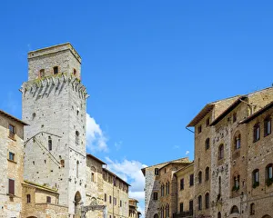 Images Dated 30th August 2019: Buildings in the Historic Centre of San Gimignano, UNESCO World Heritage Site, San