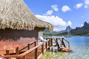 Images Dated 30th September 2015: Bungalow in a resort, Cooks bay, Moorea, French Polynesia