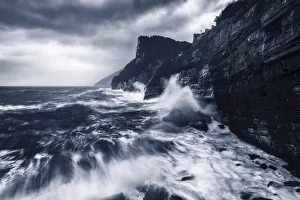 Liguria Gallery: Byrons cave during a storm, Gulf of Poets, Cinque Terre, Liguria, Italy