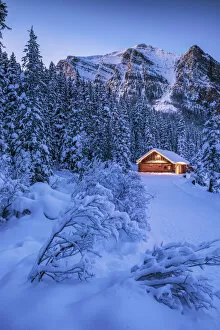 Season Collection: Cabin in Winter, Lake Louise, Banff National Park, Alberta, Canada