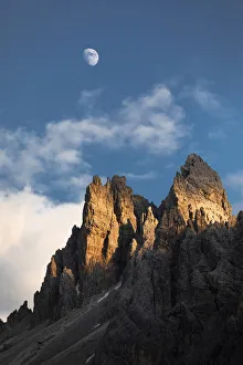 Alpi Prints: Detail of Cadini di Misurina mountain group, Miosurina, Belluno Province, Dolomites
